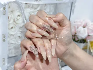 ネイル ✨Nailsalon Vi+✨のネイルデザイン
