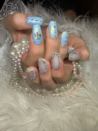 セミロング Pink Alice ふうなのネイルデザイン