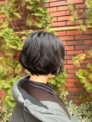 ショート パーマ 新井 美歩のヘアスタイル