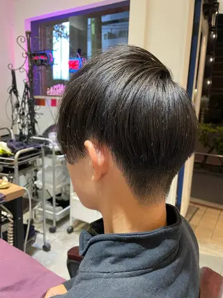 メンズ アリーマーケットリル 小林将士のヘアスタイル