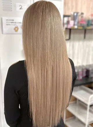 🩷🩵ブリーチ特化 ゆーな💛💚のヘアスタイル