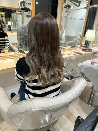 セミロング 美髪⭐︎髪質改善 井上　康司のヘアスタイル