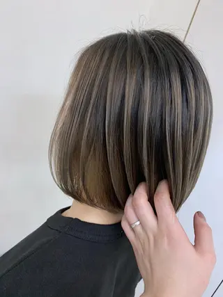 ミディアム 穐田 司樹のヘアスタイル