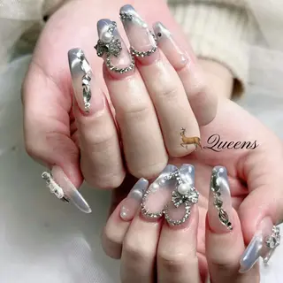 ネイル Queens ひなのネイルデザイン