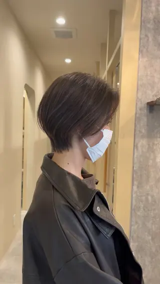 ショート カラー レイヤーカット ✂︎玲旺のヘアスタイル