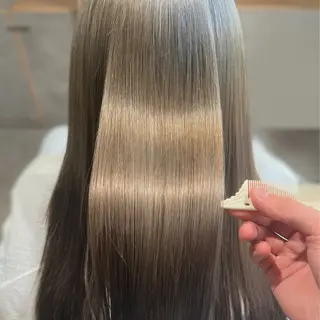 ロング ARAI YOSHITOのヘアスタイル
