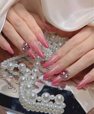ネイル WO MIAO💎のネイルデザイン