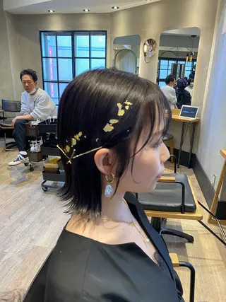 ミディアム 新宿/顔周りカット +レイヤー=しずく♩のヘアスタイル