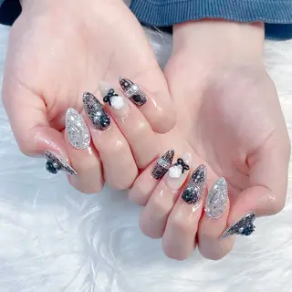 ネイル Hin Hana Nailのネイルデザイン