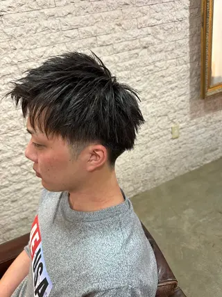 ショート メンズ 濱中 一翔のヘアスタイル