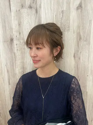 ヘアアレンジ ヘアメイクネイリスト hidemi中目黒のヘアスタイル