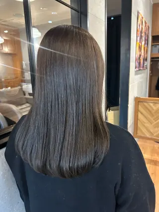 セミロング 🪞縮毛矯正ツヤ髪 No1🪞まなのヘアスタイル