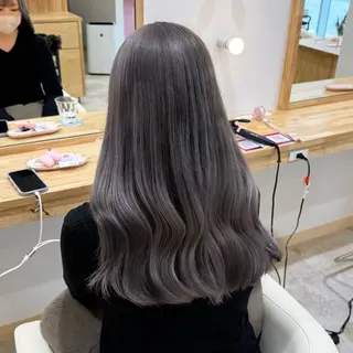 セミロング カラー 柔らかいbeige ¦韓国¦🩰マユ🩰のヘアスタイル