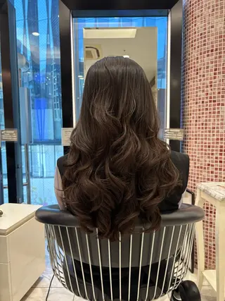 セミロング カラー パーマ 韓国っぽ水光肌カラー マンツーマン🫧なおのヘアスタイル