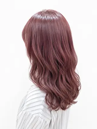 セミロング カラー 平木 悠葵のヘアスタイル