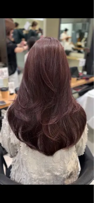 ロング 似合わせ×透明感カラ ーなら🎀マリアのヘアスタイル