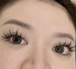 マツエク・マツパ Akina&Eye lash🌼LED店のマツエク・マツパデザイン