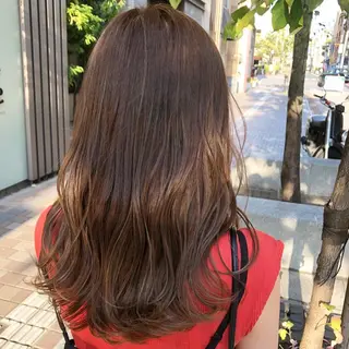 ロング カラー 山形 光輪子のヘアスタイル