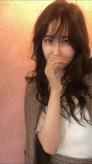 ロング ヘアアレンジ Ofhair 柴田咲喜のエステ・リラクイメージ