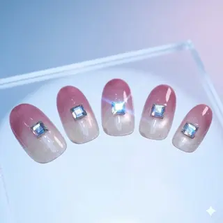 ネイル 💙🤍Tiary M🤍💙のネイルデザイン