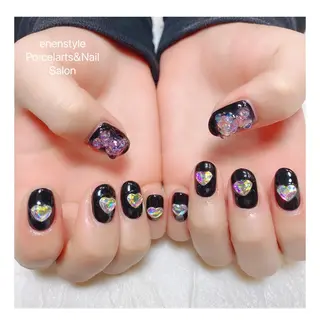 ミディアム ネイル 🐾enen style 🐾のネイルデザイン