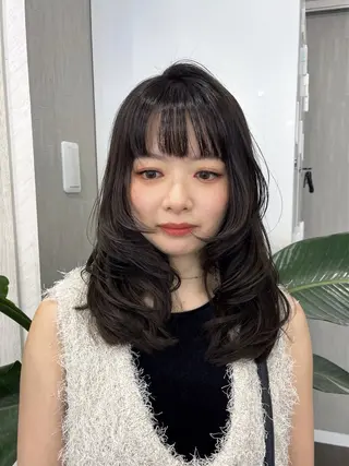 セミロング カラー 下石怜子/レイヤー/ 透明感カラーのヘアスタイル