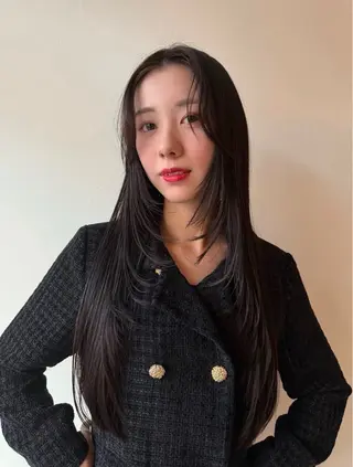 ロング 篠原 菜花のヘアスタイル