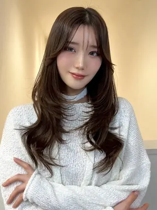 ロング リコ ハッシュカット 韓国レイヤーのヘアスタイル