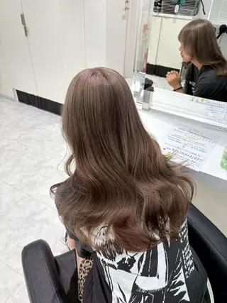 カラー 赤み消し🏹上品甘め トレンドカラー/横浜のヘアスタイル