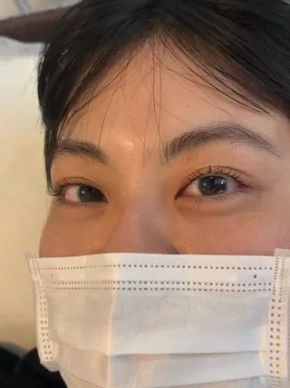 マツエク・マツパ 松井 優花 fiio browのマツエク・マツパデザイン