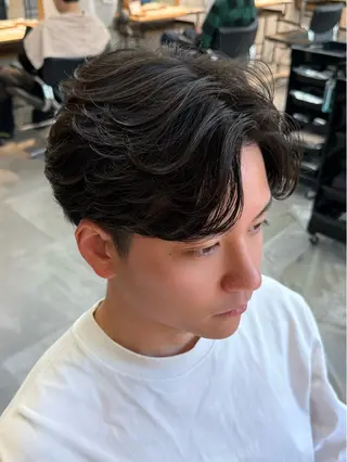 ショート パーマ メンズ 石田 翔琉のヘアスタイル