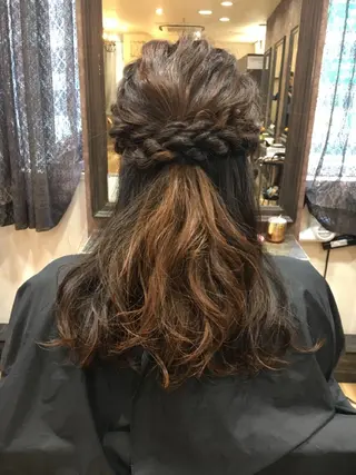 ロング ヘアアレンジ 髪質改善🩵艶髪 ストレート🩵山口のヘアスタイル