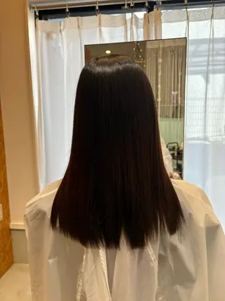 ロング 折本 沙織のヘアスタイル
