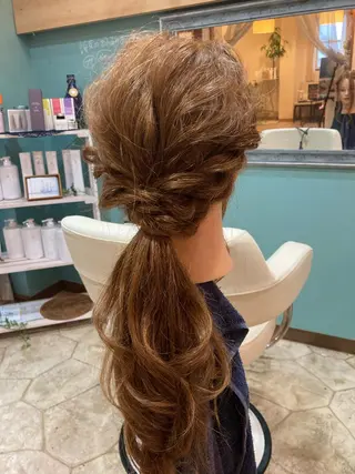 ロング ヘアアレンジ 谷川 穂のヘアスタイル