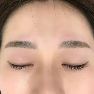 アイブロウ uland yuzuki 💙のマツエク・マツパデザイン