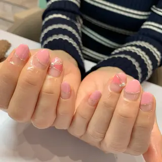 ネイル 【 RILUNA 】 三鷹のマツエク・マツパデザイン