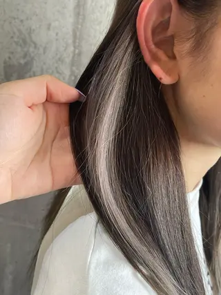 セミロング art-Lago 宮司のヘアスタイル