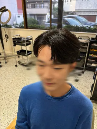 ショート メンズ 中澤 衿葉のヘアスタイル