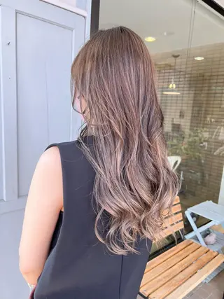 ロング カラー 堀 望美のヘアスタイル