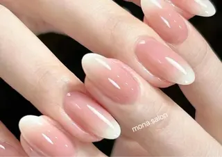 ミディアム Mona salonのネイルデザイン