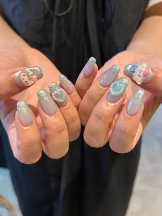 ネイル aoba🧁🎹 カラー/ネイルのヘアスタイル