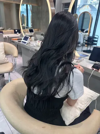 ロング カラー 《髪質改善✖️オリー ブ🧸》小嶋拓也のヘアスタイル