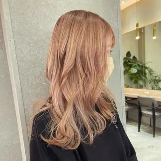 セミロング カラー ブリーチ特化 梅田本多翔のヘアスタイル