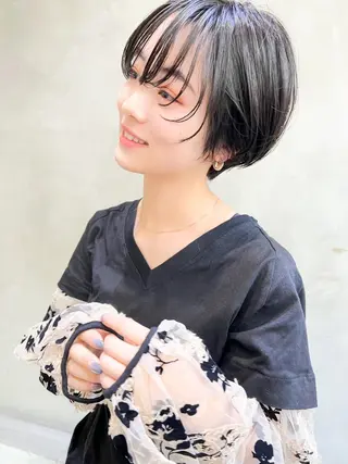 ショート カラー ヘアアレンジ 🫧艶髪矯正 髪質改善🫧 大介のヘアスタイル