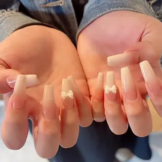 ネイル 🎀kira 長さだし💗モチ最高のネイルデザイン