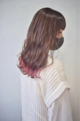 カラー white.梅田 デザインカラー🦄のヘアスタイル