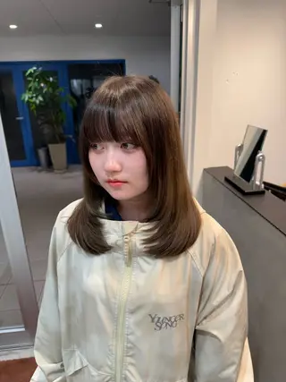 セミロング 🐋湊 ゆうき 🫧のヘアスタイル