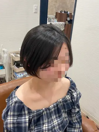 ショート 西岡 莉緒のヘアスタイル