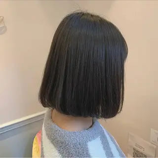 ミディアム 鈴木 麻希のヘアスタイル