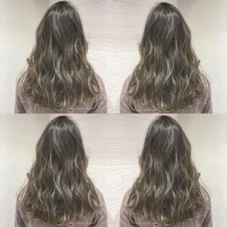 ロング カラー ヘアアレンジ 白髪ぼかしハイライト 茗荷谷駅徒歩2分のヘアスタイル